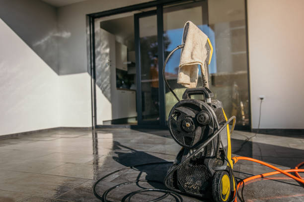 Professional Pressure Washing Services in Bloomfield, IN